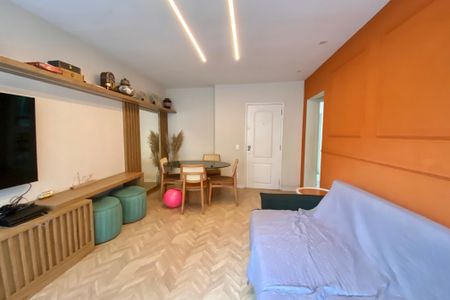 Apartamento à venda com 105m², 3 quartos e 1 vagaSala 