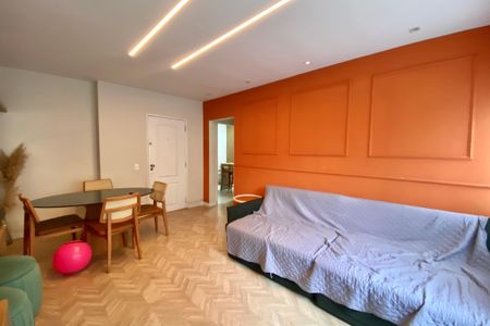 Apartamento à venda com 105m², 3 quartos e 1 vagaSala 