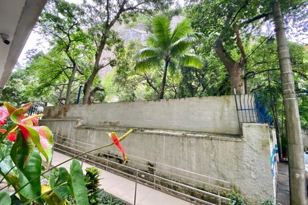 Apartamento à venda com 105m², 3 quartos e 1 vagaFachada