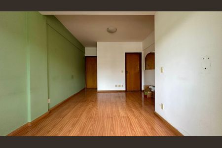 Sala  de apartamento para alugar com 3 quartos, 76m² em Estoril, Belo Horizonte