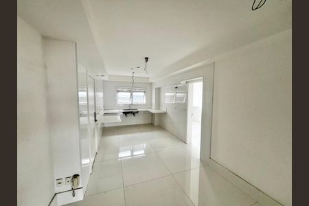 Apartamento à venda com 298m², 4 quartos e 5 vagas Apartamento à venda com 298m², 4 quartos e 5 vagasCozinha