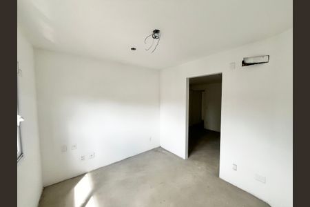 Apartamento à venda com 298m², 4 quartos e 5 vagas Apartamento à venda com 298m², 4 quartos e 5 vagasSuíte 1