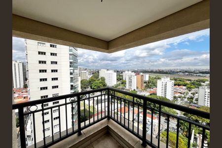 Apartamento à venda com 298m², 4 quartos e 5 vagas Apartamento à venda com 298m², 4 quartos e 5 vagasVaranda da Suíte 2