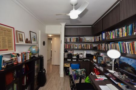 Apartamento para alugar com 222m², 3 quartos e 2 vagasQuarto 2