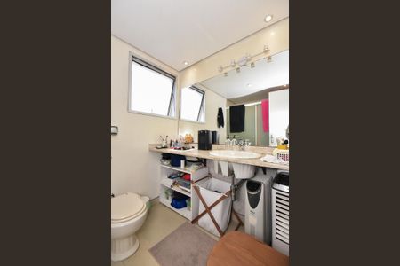 Apartamento para alugar com 222m², 3 quartos e 2 vagasBanheiro Suíte