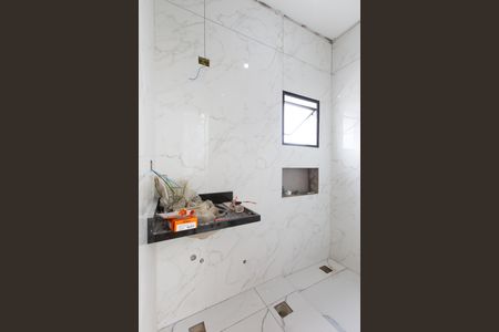 Casa à venda com 90m², 2 quartos e 2 vagas Casa à venda com 90m², 2 quartos e 2 vagasBanheiro