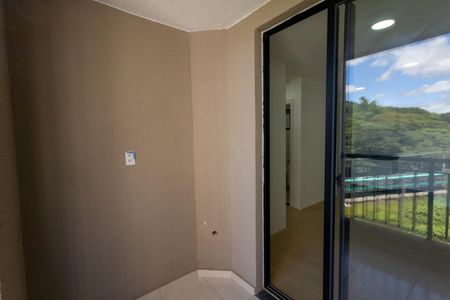 Apartamento para alugar com 49m², 2 quartos e 1 vagaVaranda
