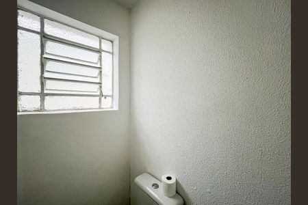 Casa à venda com 250m², 4 quartos e 2 vagascasa 1 lavabo