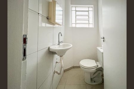 Casa à venda com 250m², 4 quartos e 2 vagascasa 1 lavabo