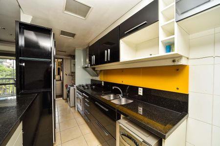 Apartamento à venda com 86m², 2 quartos e 1 vaga Apartamento à venda com 86m², 2 quartos e 1 vagaCozinha e Área de Serviço