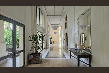 Apartamento à venda com 86m², 2 quartos e 1 vaga Apartamento à venda com 86m², 2 quartos e 1 vagaHall Social