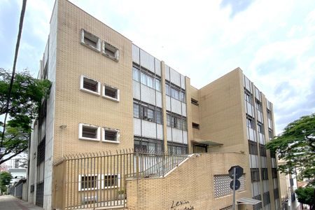 Apartamento para alugar com 140m², 4 quartos e 1 vagaFachada