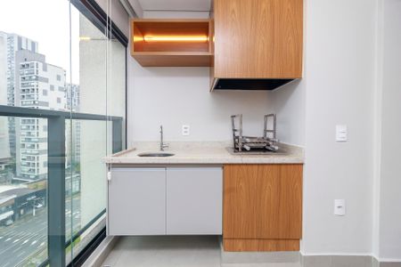 Sala - Varanda de apartamento à venda com 2 quartos, 60m² em Jardim das Acacias, São Paulo