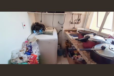 Apartamento à venda com 62m², 3 quartos e 1 vagaÁrea de Serviço