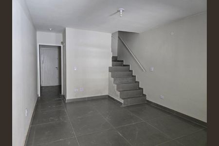 Foto 20 de casa à venda com 2 quartos, 68m² em Vila Brasilio Machado, São Paulo