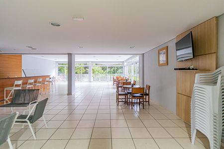 Apartamento à venda com 85m², 3 quartos e 2 vagas Apartamento à venda com 85m², 3 quartos e 2 vagasÁrea comum - Salão de festas