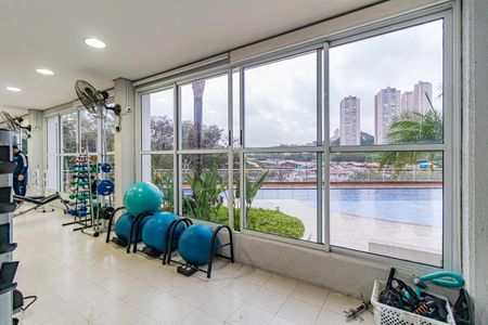 Apartamento à venda com 85m², 3 quartos e 2 vagas Apartamento à venda com 85m², 3 quartos e 2 vagasÁrea comum - Academia