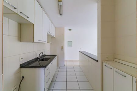Apartamento à venda com 85m², 3 quartos e 2 vagas Apartamento à venda com 85m², 3 quartos e 2 vagasCozinha