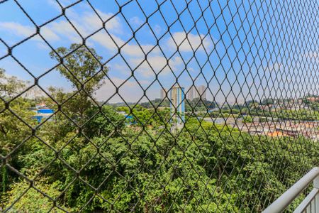 Apartamento à venda com 85m², 3 quartos e 2 vagas Apartamento à venda com 85m², 3 quartos e 2 vagasVaranda