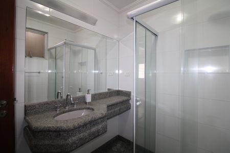 Apartamento à venda com 101m², 3 quartos e 1 vagaBanheiro