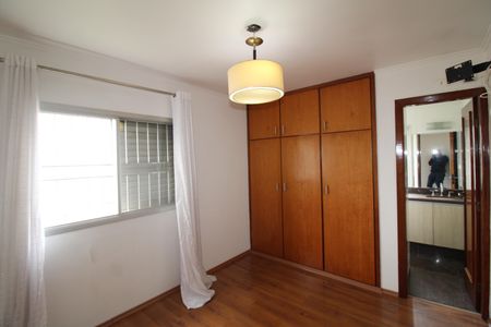 Apartamento à venda com 101m², 3 quartos e 1 vagaQuarto 3