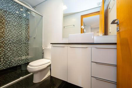 Apartamento para alugar com 293m², 5 quartos e 4 vagasBANHEIRO6