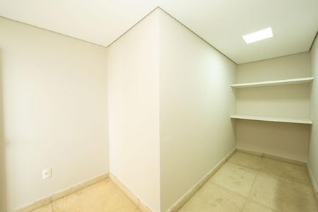 Apartamento para alugar com 293m², 5 quartos e 4 vagasAREA DE SERVICO