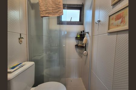Apartamento à venda com 77m², 2 quartos e 1 vagaBanheiro suite 