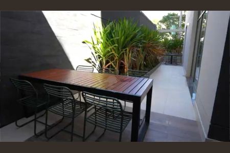 Apartamento à venda com 31m², 1 quarto e sem vaga