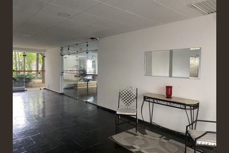 Apartamento à venda com 2 quartos, 75m² em Vila Sao Paulo, São Paulo
