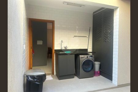 Casa à venda com 3 quartos, 150m² em Vila Nair, São Paulo