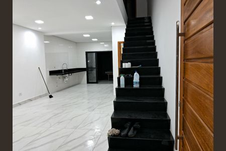 Casa à venda com 3 quartos, 132m² em Parque das Nações, Santo André