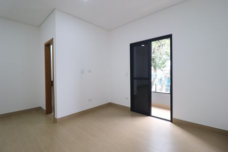 Casa à venda com 132m², 4 quartos e 3 vagasSuíte 1