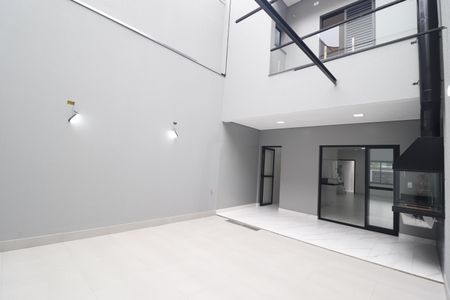 Casa à venda com 132m², 4 quartos e 3 vagasÁrea comum