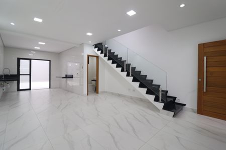 Casa à venda com 132m², 4 quartos e 3 vagasSala