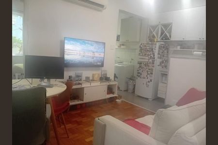 Apartamento à venda com 35m², 1 quarto e sem vaga