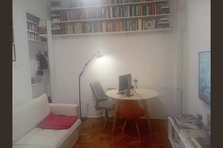 Apartamento à venda com 35m², 1 quarto e sem vaga
