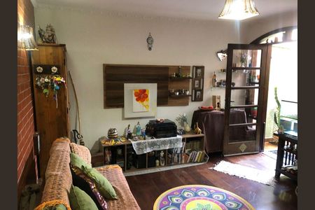 Casa à venda com 3 quartos, 210m² em Demarchi, São Bernardo do Campo