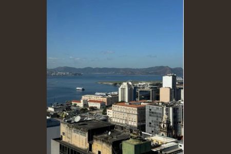 Apartamento à venda com 33m², 1 quarto e sem vaga