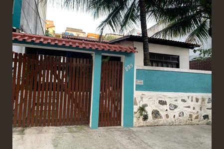 Casa à venda com 3 quartos, 360m² em Taquara, Rio de Janeiro