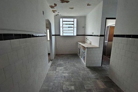 Casa à venda com 400m², 9 quartos e 1 vaga