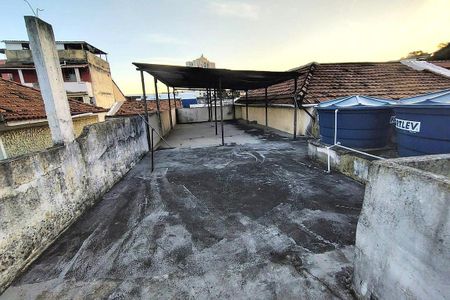 Casa à venda com 400m², 9 quartos e 1 vaga