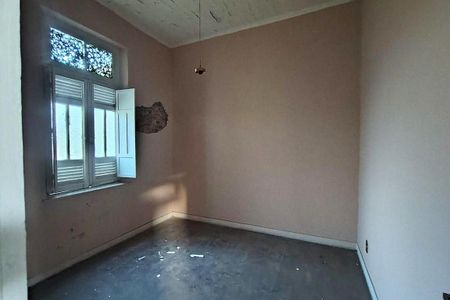 Casa à venda com 400m², 9 quartos e 1 vaga