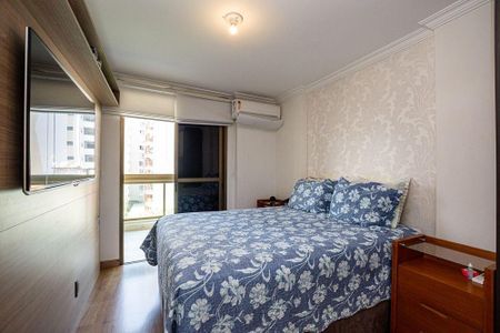 Apartamento à venda com 4 quartos, 160m² em Icaraí, Niterói