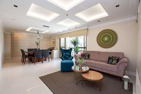 Apartamento à venda com 4 quartos, 160m² em Icaraí, Niterói