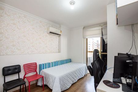 Apartamento à venda com 4 quartos, 160m² em Icaraí, Niterói