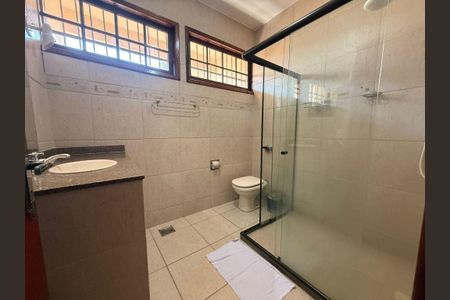 Casa à venda com 4 quartos, 219m² em Piratininga, Niterói