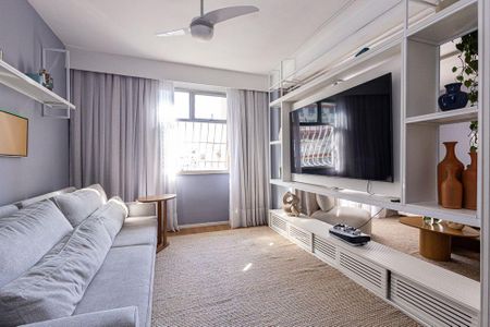 Apartamento à venda com 4 quartos, 248m² em Icaraí, Niterói