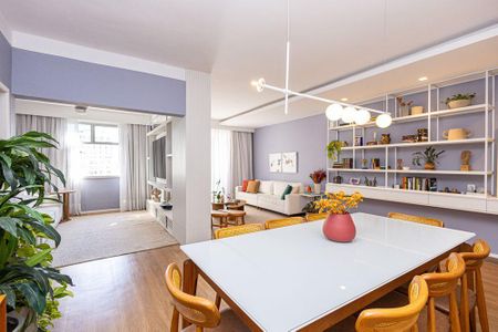 Apartamento à venda com 4 quartos, 248m² em Icaraí, Niterói