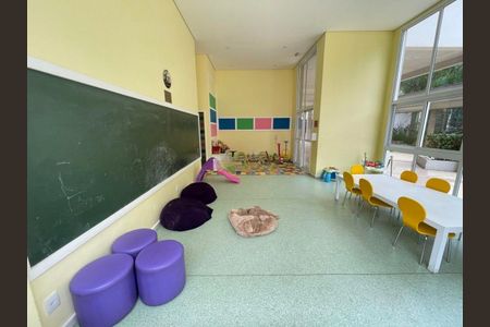 Apartamento à venda com 122m², 2 quartos e 2 vagas